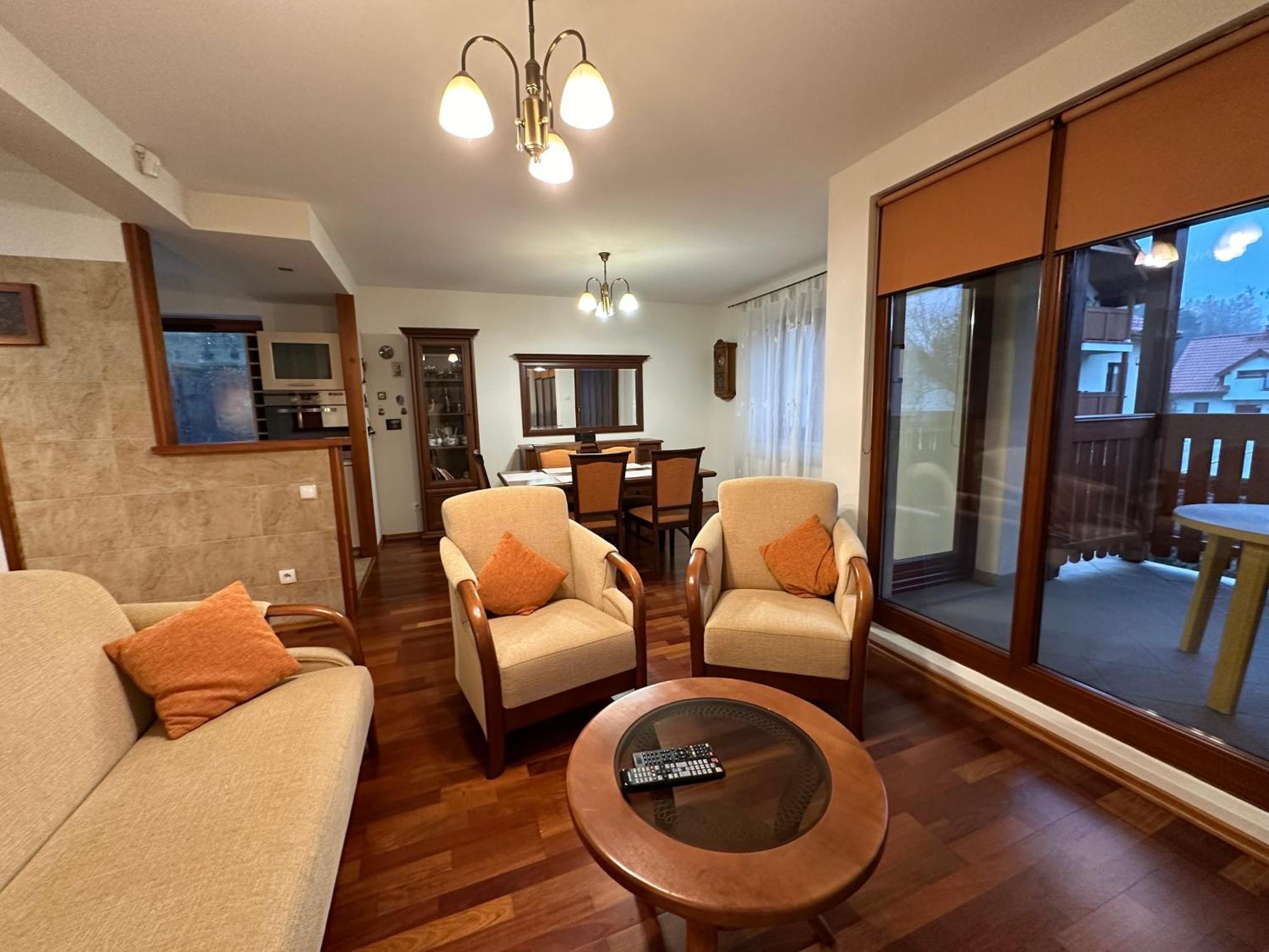 Apartment Orzechowy Raj *